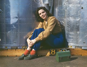 Female Worker on Lunch Break, Douglas Aircraft Company, Long Beach, USA, Alfred T. Palmer for Office of War Information, October 1942