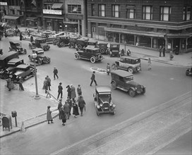 Street Scene, 13th and G Streets, Washington DC, USA, National Photo Company, 1924