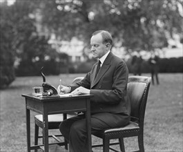 U.S. President Calvin Coolidge Voting by Mail, White House Lawn, Washington DC, USA, National Photo Company, October 30, 1924