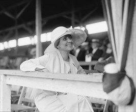 First Lady Grace Coolidge at Horse Show, Washington DC, USA, National Photo Company, May 1925