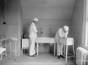 Two Doctor's Scrubbing for Surgery, USA, National Photo Company, 1922