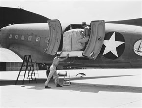 U.S. Army Air Transport Command Airplane Being Loaded, David Eisendrath for Office of War Information, 1943
