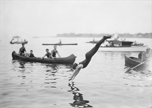 Josephine Bartlett Diving into Water during Swimming Contest, Sheepshead Bay, Brooklyn, New York, USA, Bain News Service, July 1914