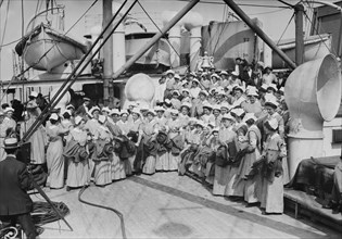 Medical Personnel aboard the SS Red Cross bound for Europe at start of World War I, New York City, New York, USA, Bain News Service, September 1914