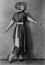 Actress Betty Ross Clarke, Fashion Portrait, Bain News Service, 1920