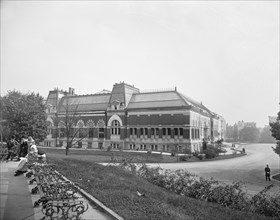 Metropolitan Museum, View from Central Park, New York City, New York, USA, Detroit Publishing Company, 1900