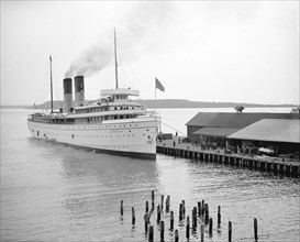 Steamship North Land at Dock, Mackinac Island, Michigan, USA, Detroit Publishing Company, 1900