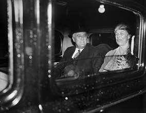 U.S. President Franklin Roosevelt and First Lady Eleanor Roosevelt, Portrait in Car after Easter Service, Washington DC, USA, Harris & Ewing, 1935