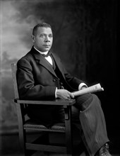 Booker T. Washington, Seated Portrait, Washington DC, USA, Harris & Ewing, January 1909