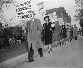 Representatives of the Washington branch of the American League for Peace and Democracy Demonstrating Against Fascism and Nazism outside Italian Embassy, Washington DC, USA, Harris & Ewing, April 1939