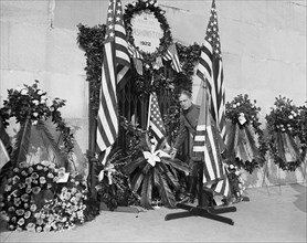 George Washington Birthday Ceremony, Washington Memorial, Washington DC, USA, Harris & Ewing, February 22, 1922