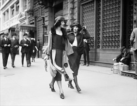 Two Fashionable Women Walking Along Sidewalk, Washington DC, USA, Harris & Ewing, 1922