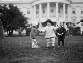 Children with Easter Baskets, White House, Washington DC, USA, Harris & Ewing, 1922