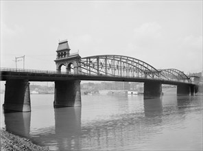 Smithfield Street Bridge and Monongahela River, Pittsburgh, Pennsylvania, USA, Detroit Publishing Company, 1900