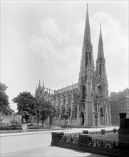 St. Patrick's Cathedral, Fifth Avenue, New York City, New York, USA, Detroit Publishing Company, early 1900's