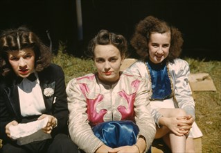 Backstage at the "Girlie" Show at State Fair, Rutland, Vermont, USA, Jack Delano for Farm Security Administration - Office of War Information, September 1941