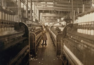 Small Spinner, Mollahan Cotton Mills, Newberry, South Carolina, USA, Lewis Hine for National Child Labor Committee, December 1908