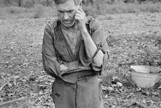 Sam Nichols, Tenant Farmer, Arkansas, USA, Ben Shahn for U.S. Resettlement Administration, October 1935