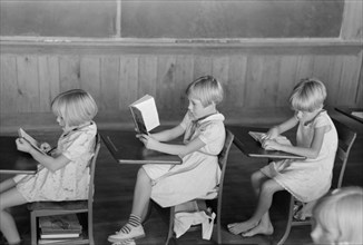 Schoolchildren, Lake Dick Project, Arkansas, USA, Russell Lee, Farm Security Administration, September 1938