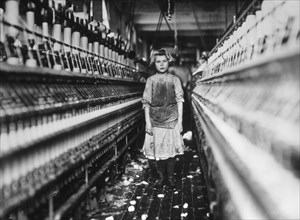 Young Girl Working in Spinning Room of Cotton Mill, Augusta, Georgia, USA, 1909