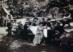 Group of Men and Women at Picnic, Harrisburg, Pennsylvania, USA, circa 1895