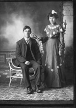 Couple, Portrait, Elgin, Nebraska, USA, circa 1910