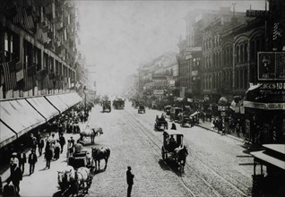 State Street, Chicago, Illinois, USA, circa 1895