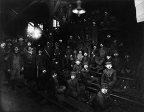 Breaker Boys in Coal Mine, South Pittston, Pennsylvania, USA, 1911