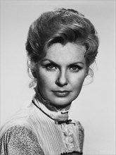 Joanne Woodward, Portrait, On-Set of the Film, "A Big Hand for the Little Lady", 1966