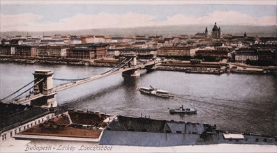 Ketten Bridge over Danube River, Budapest, Hungary, circa 1910