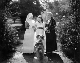Lou Conley, Mary Pickford, Ida Waterman, Teddy the Sennett Dog, on-set of the Silent Film, "Stella Maris", 1918