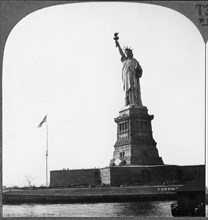 Statue of Liberty, Bedloe's Island, New York City, USA, Single Image of Stereo Card, circa 1928
