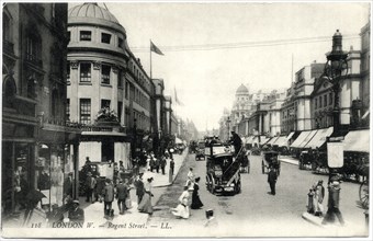 Regent Street, London, England, United Kingdom, Postcard circa 1910
