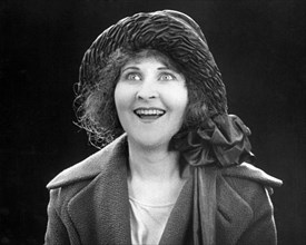 Hope Hampton, on-set of the silent film, "The Light in the Dark", 1922
