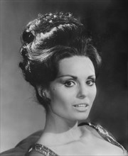 Daliah Lavi, Portrait for the Film "The Spy with the Cold Nose", 1966