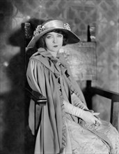 Lillian Gish, on-set of the Silent Film "The White Sister", 1923