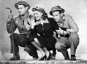 Chester Morris, Jean Parker, Richard Arlen, on-set of the Film "The Wrecking Crew", 1942