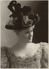 Portrait of Woman in Fashionable Hat, Cabinet Card, circa 1900
