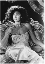Anne Archer, on-set of the Film “Love At Large”, 1990