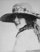 Actress Mary Pickford, Portrait, 1919
