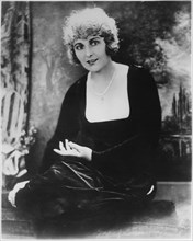 Pearl White, Portrait, circa 1916