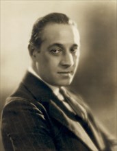 Elliott Dexter, Publicity Portrait, Paramount Pictures, 1919