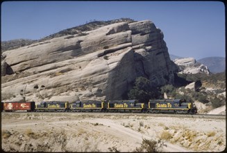 Santa Fe Freight Train, Sullivan's Curve, Cajon Pass, California, USA, 1964