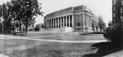 Library and Campus, Harvard University, Cambridge, Massachusetts, USA, Irving Underhill, 1915