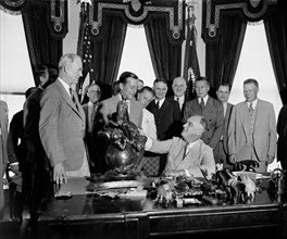 U.S. President Franklin Roosevelt Presents the Robert J. Collier Trophy to Donald W. Douglas and Douglas Aircraft Company Personnel, White House, Washington DC, USA, July 1, 1936