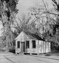 Schoolhouse near Summerville, South Carolina, USA, Marion Post Wolcott, Farm Security Administration, December 1938