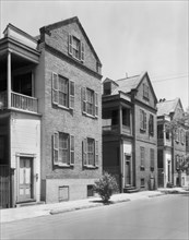 Hassell Street, Charleston, South Carolina, USA, Frances Benjamin Johnston, 1937