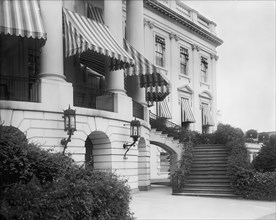 White House, South Portico Steps, Washington DC, USA, Harris & Ewing