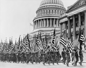 Bonus Expeditionary Forces, many Carrying American Flags, Marching across East Plaza of U.S. Capitol during Bonus Demonstration as Congress Struggled with Deficit, Washington DC, USA, Underwood and Un...