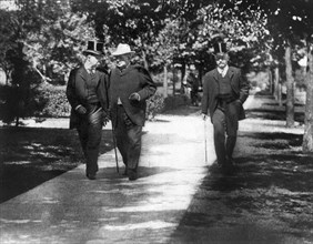 President Roosevelt Conferring with Senator Hanna, on the way to the Milburn house after the death of William McKinley, Buffalo, New York, USA, September 14, 1901